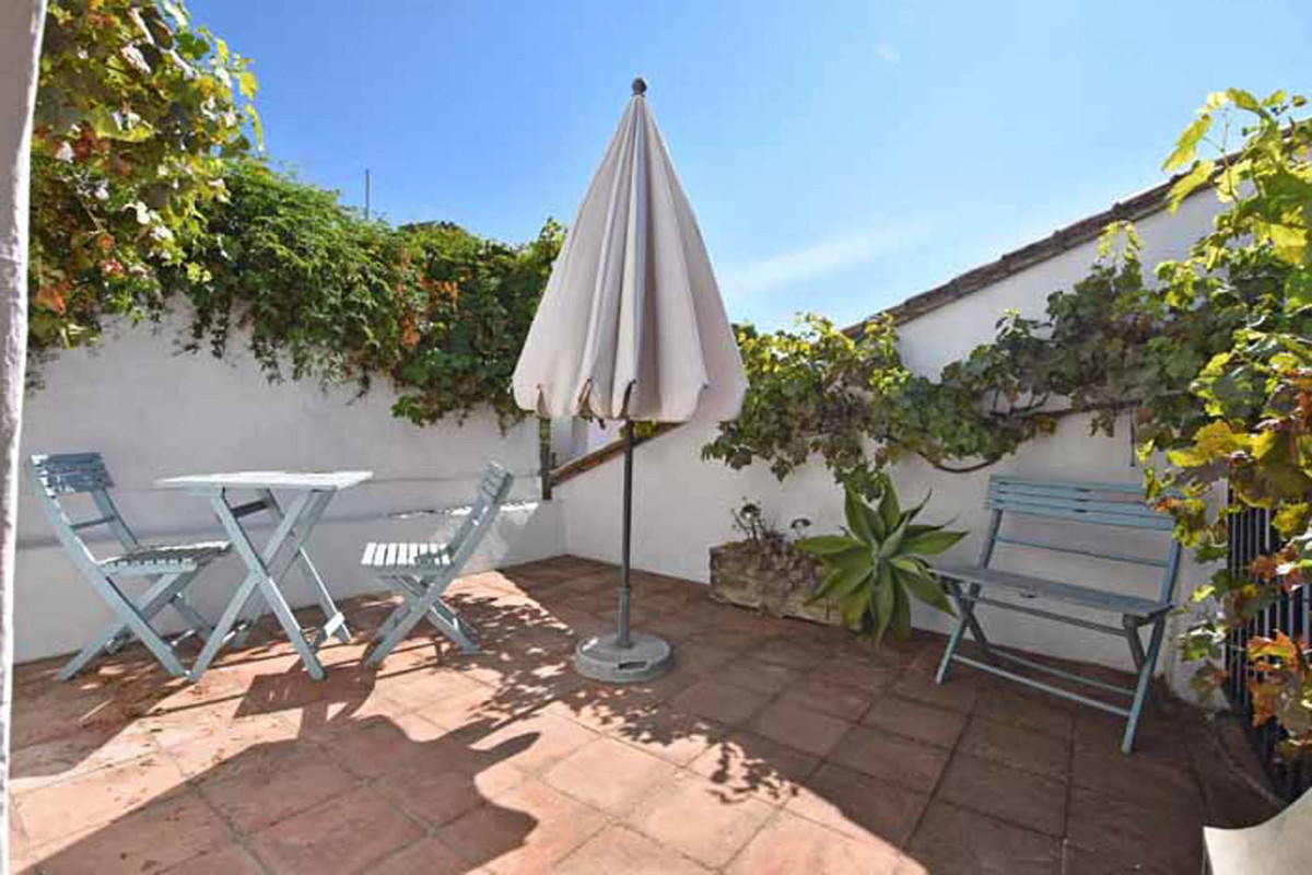 4 Bed Townhouse for sale in Gaucín Costa Del Sol, Málaga, Spain