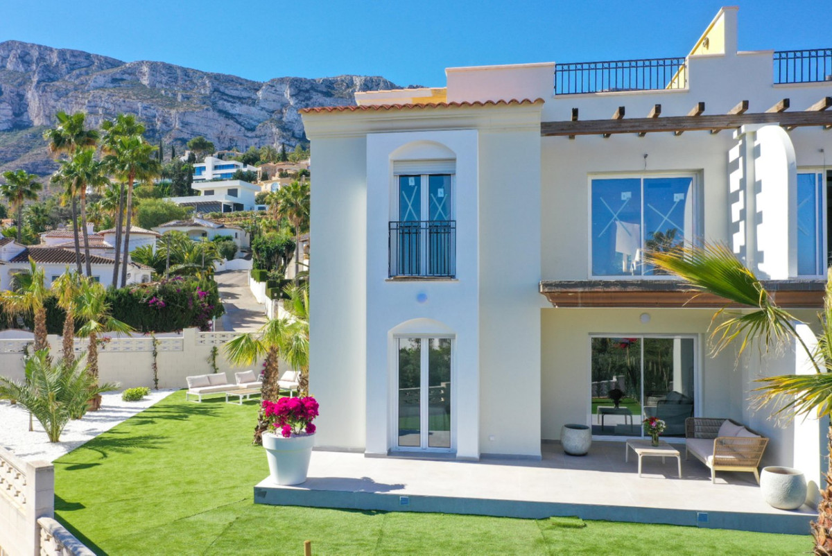 2 Bed Apartment for sale in Denia Costa Blanca, Alicante, Spain