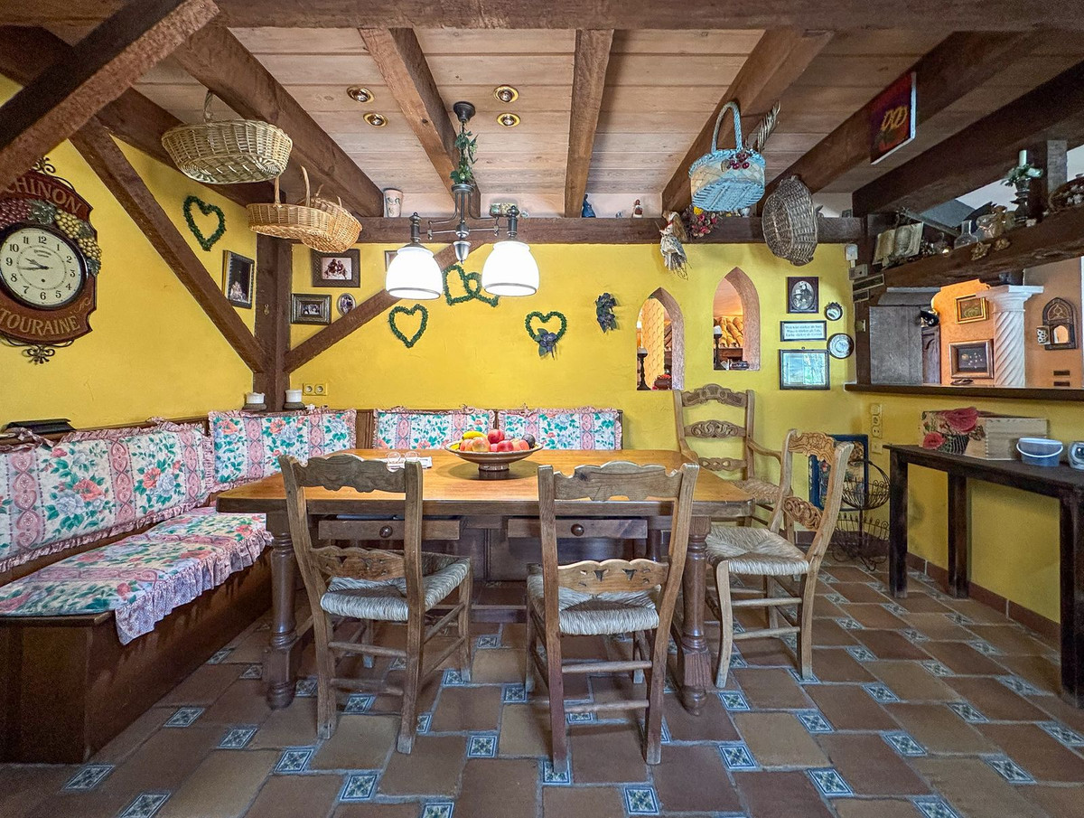 Se vende Villa - Chalet de 9 dormitorios en Costa Del Sol, Málaga, España