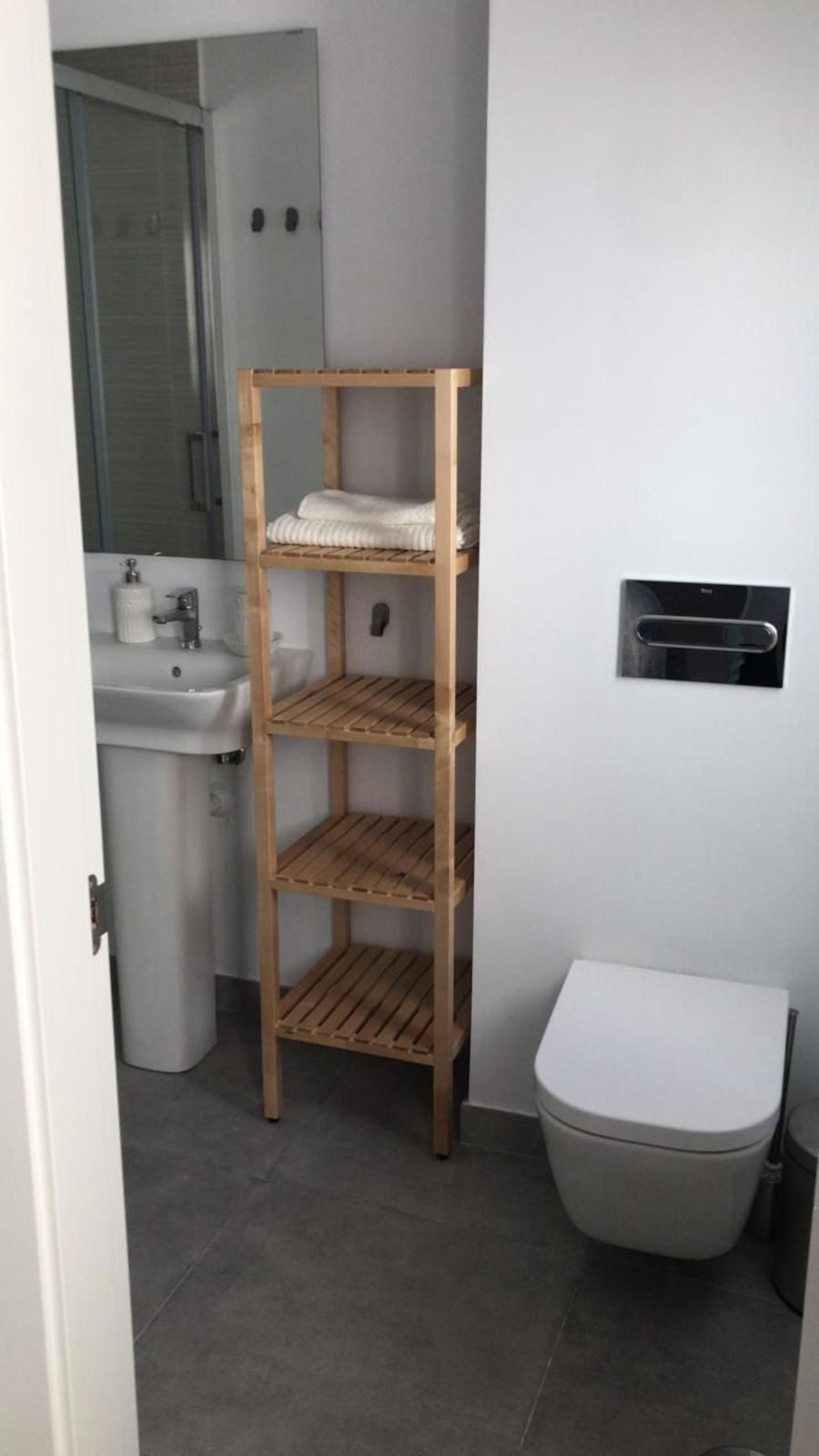 4 Bed Apartment for sale in San Pedro De Alcántara Costa Del Sol, Málaga, Spain