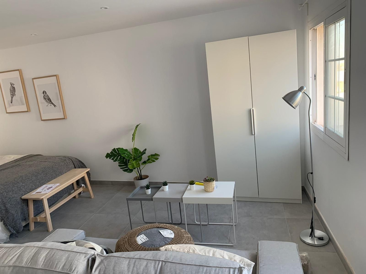 4 Bed Apartment for sale in San Pedro De Alcántara Costa Del Sol, Málaga, Spain