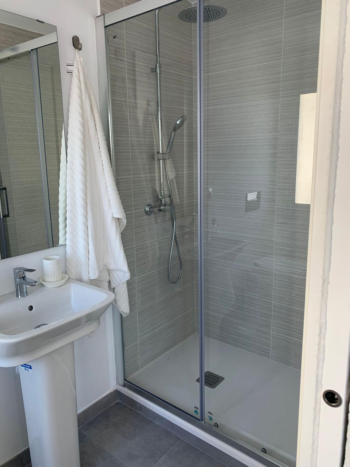 4 Bed Apartment for sale in San Pedro De Alcántara Costa Del Sol, Málaga, Spain