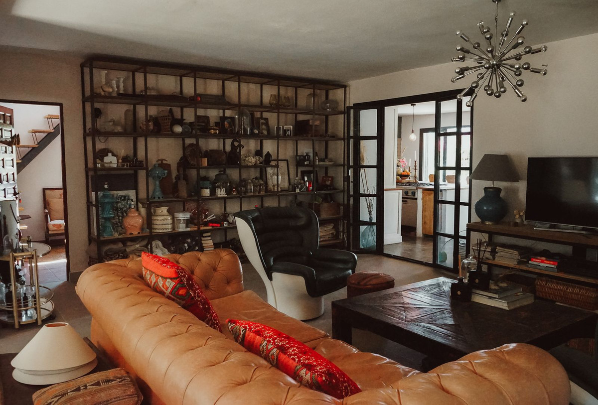 10 Bed Commercial unit for sale in Alhaurín El Grande Costa Del Sol, Málaga, Spain