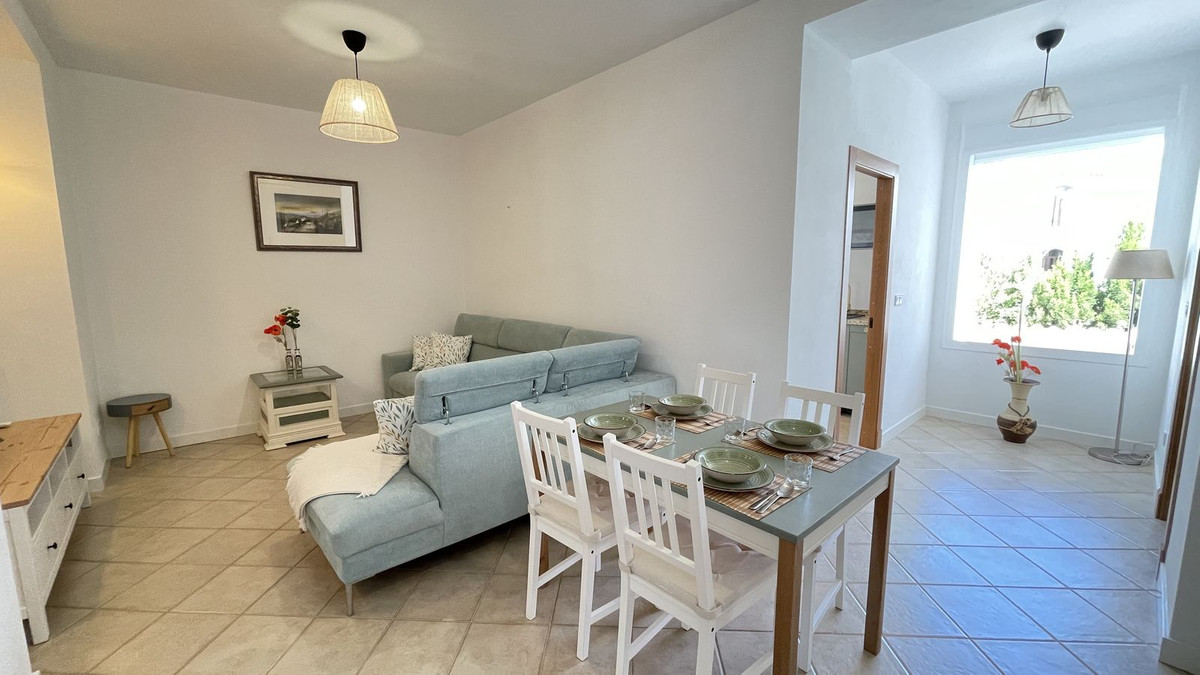 5 Bed Townhouse for sale in Alhaurín El Grande Costa Del Sol, Málaga, Spain