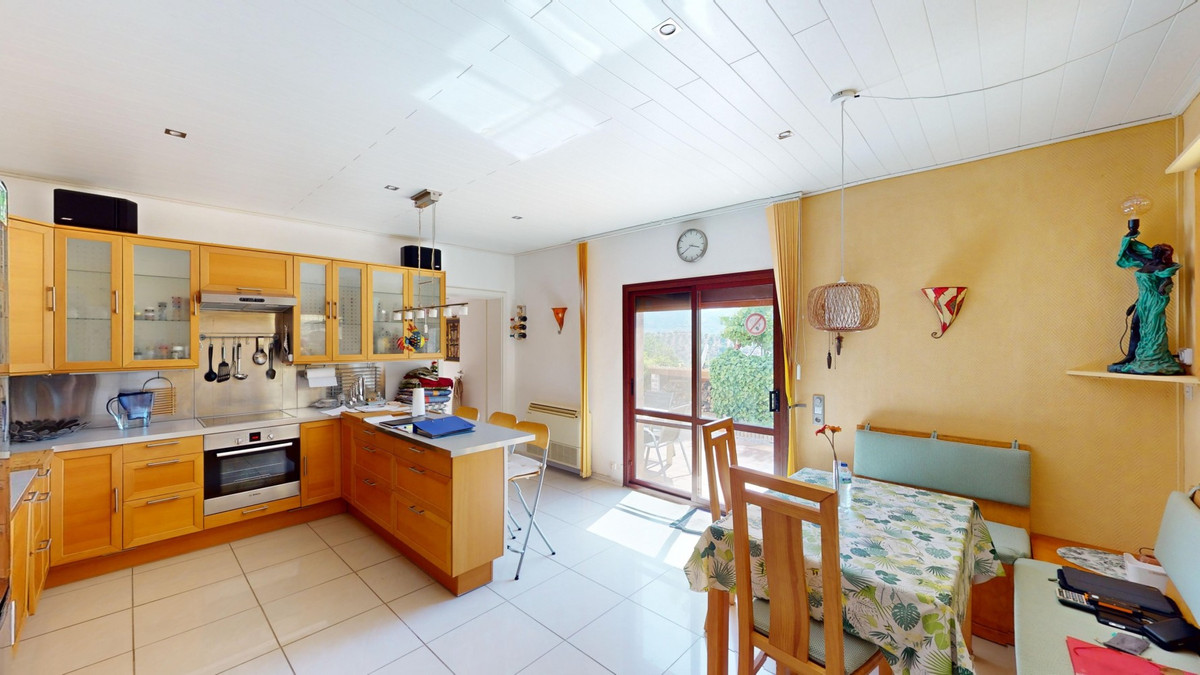 4 Bed Townhouse for sale in Frigiliana Costa Del Sol East, Málaga, Spain