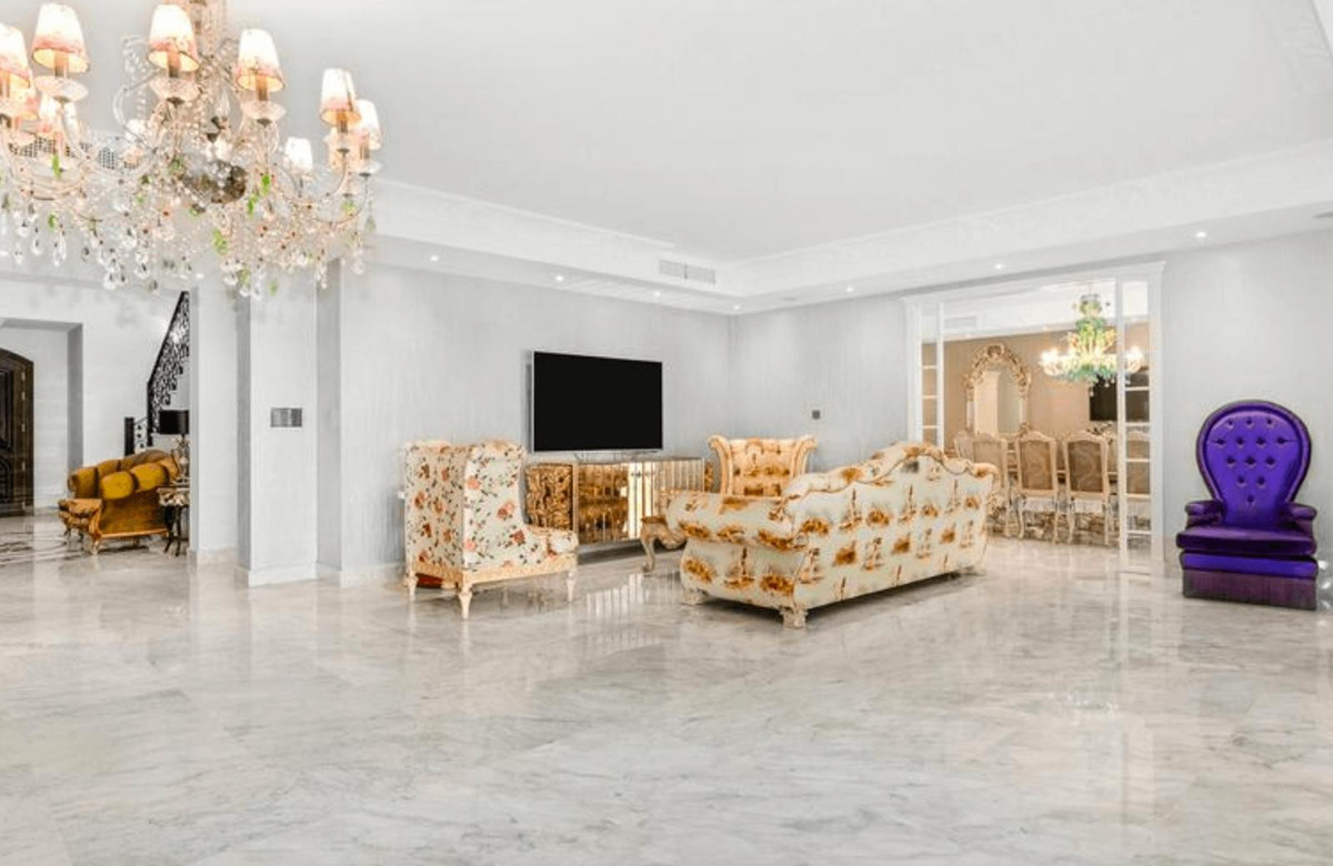 Se vende Villa - Chalet de 8 dormitorios en Costa Del Sol, Málaga, España