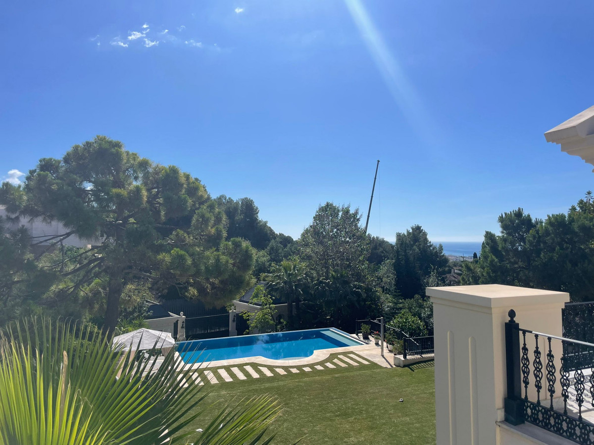 Se vende Villa - Chalet de 8 dormitorios en Costa Del Sol, Málaga, España