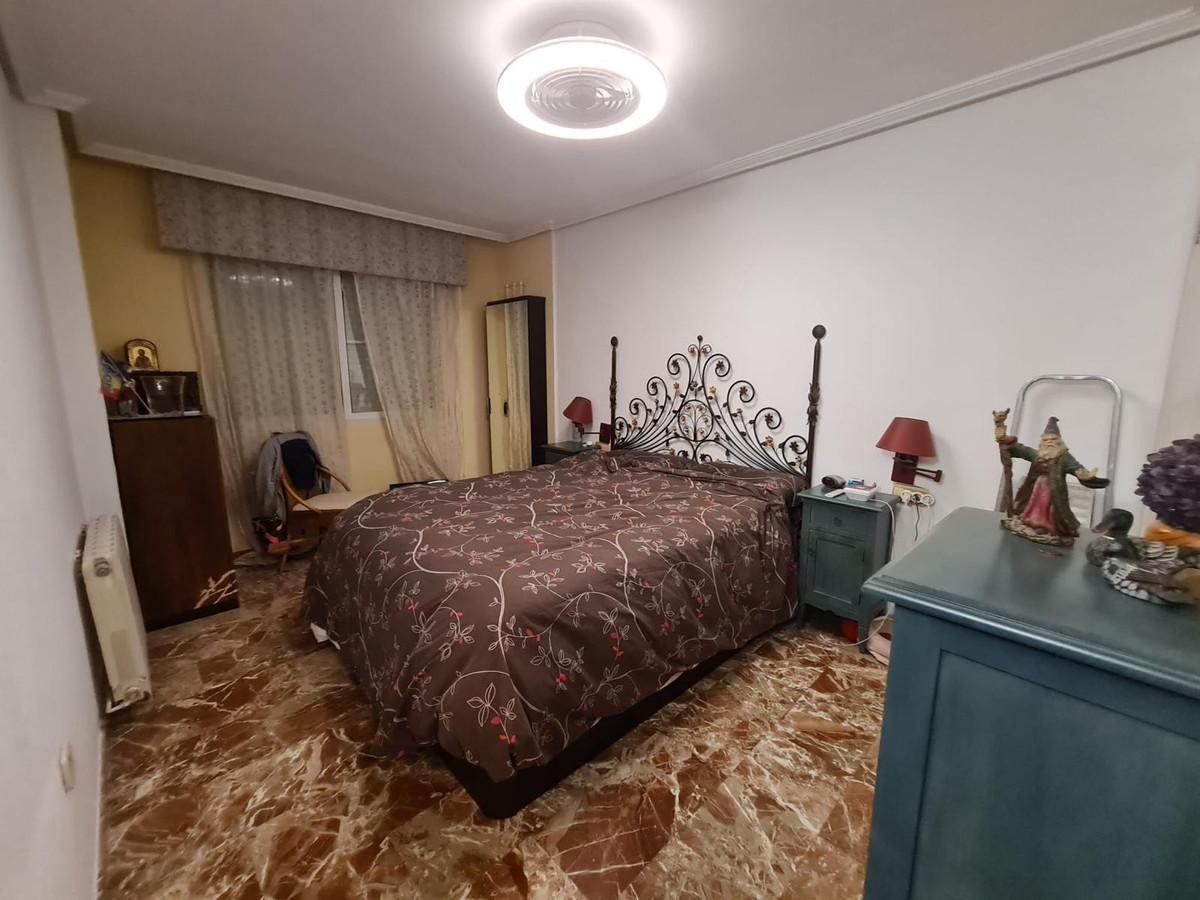Se vende Bungalow de 5 dormitorios en Costa Blanca, Alicante, España