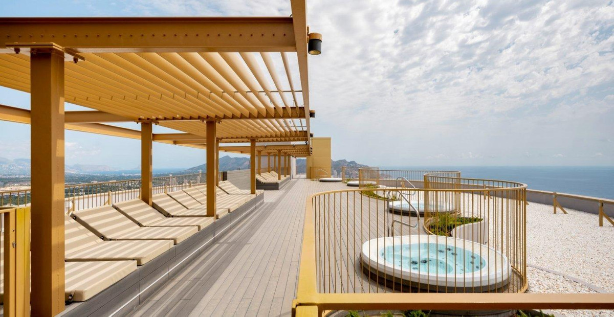 Se vende Apartamento Planta Media de 2 dormitorios en Costa Blanca, Alicante, España