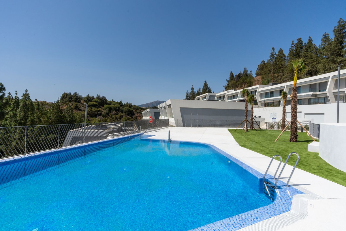 3 Bed Townhouse for sale in El Chaparral Costa Del Sol, Málaga, Spain