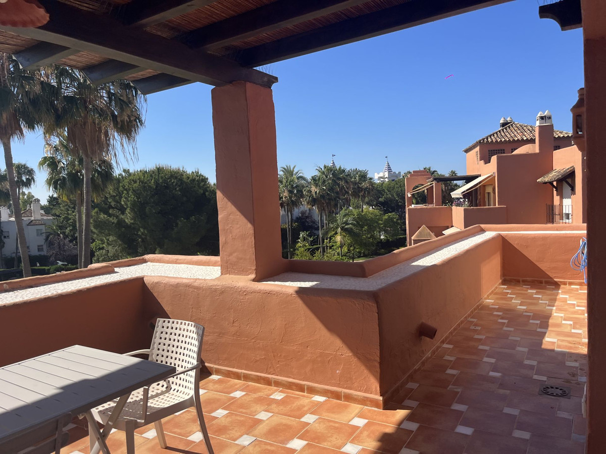 Se vende Apartamento Planta Media de 3 dormitorios en Costa Del Sol, Málaga, España