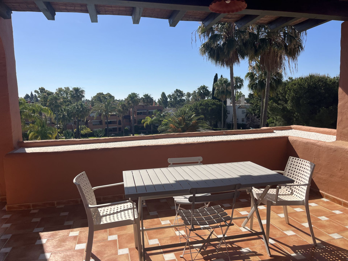 Se vende Apartamento Planta Media de 3 dormitorios en Costa Del Sol, Málaga, España