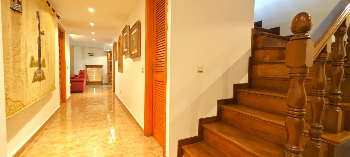 2 Bed Apartment for sale in Benalmadena Costa Costa Del Sol, Málaga, Spain