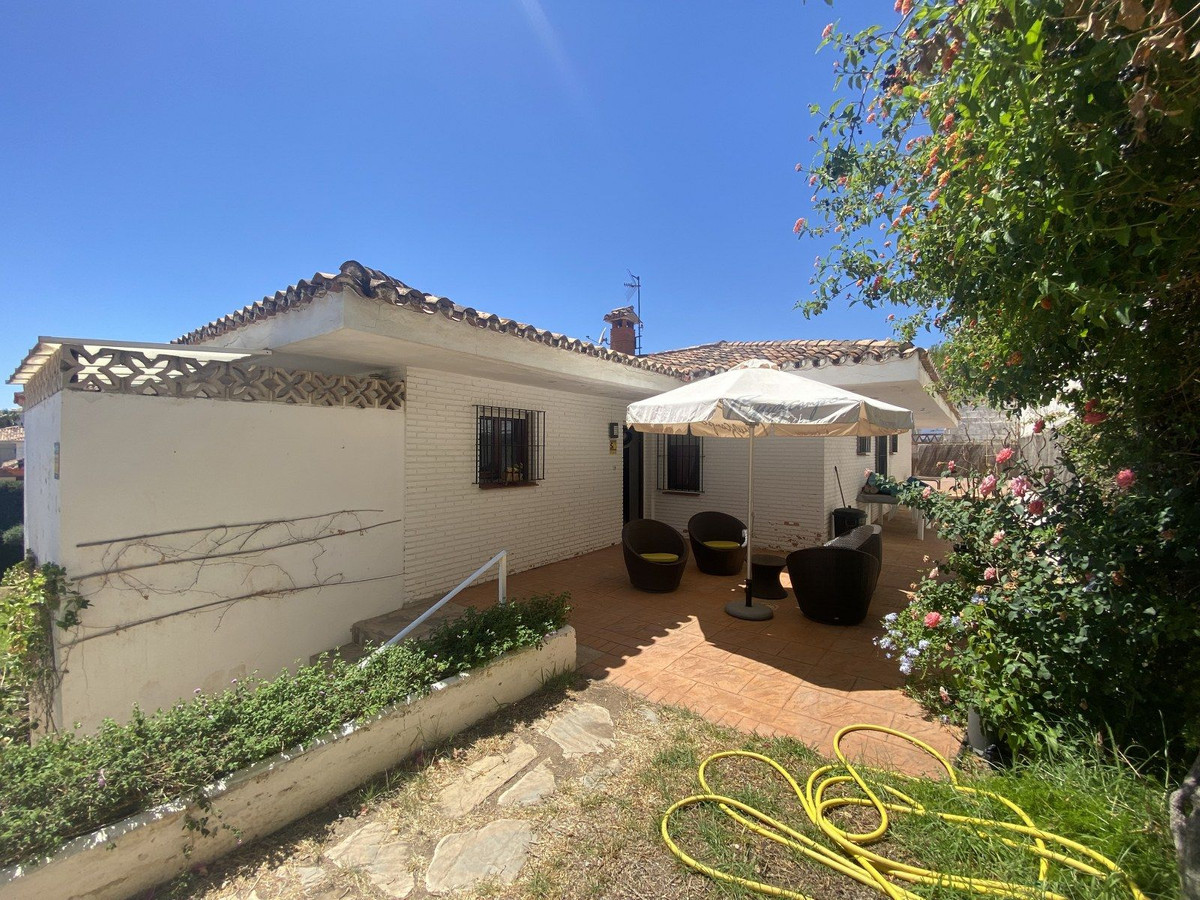 3 Bed Townhouse for sale in La Capellania Costa Del Sol, Málaga, Spain