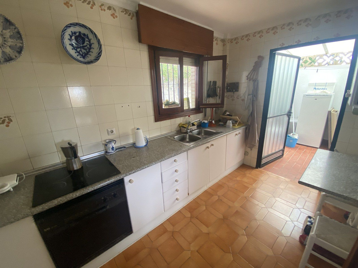 3 Bed Townhouse for sale in La Capellania Costa Del Sol, Málaga, Spain