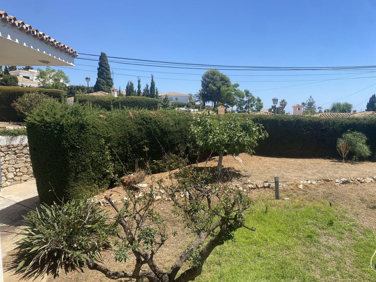 3 Bed Townhouse for sale in La Capellania Costa Del Sol, Málaga, Spain