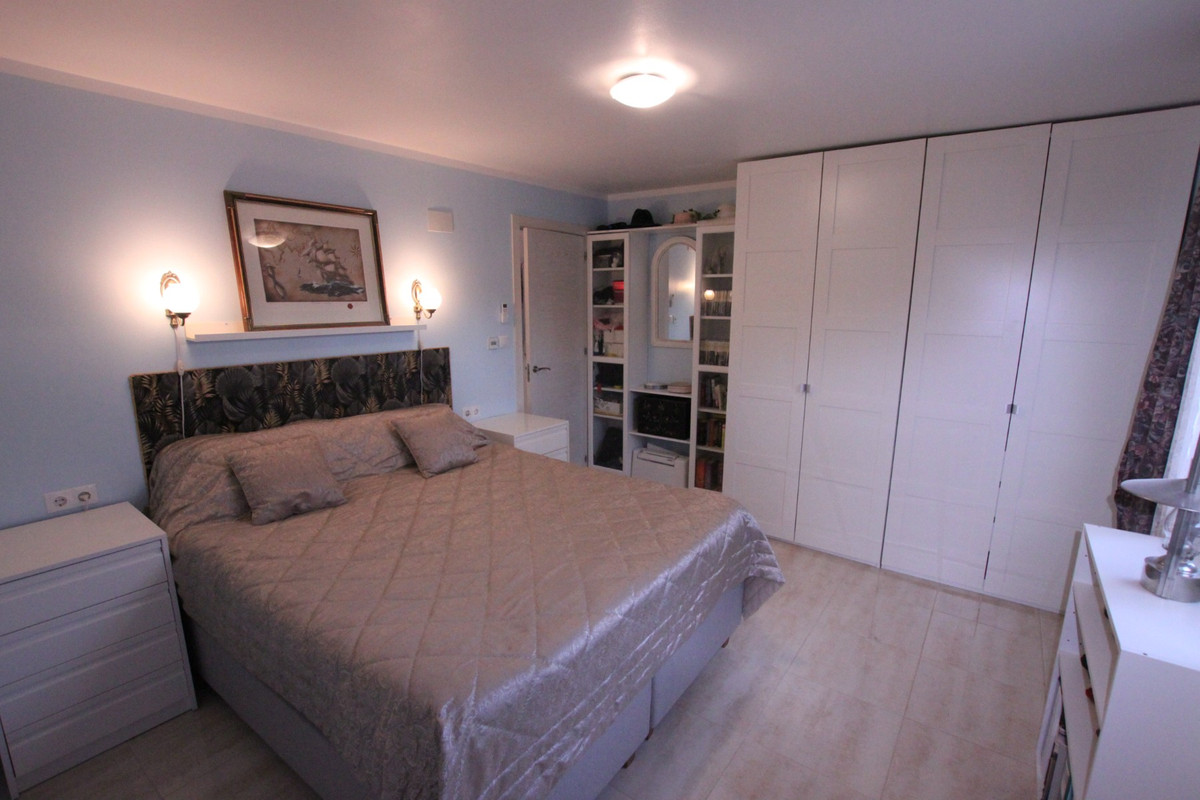 Se vende Finca - Cortijo de 5 dormitorios en Costa Blanca, Alicante, España