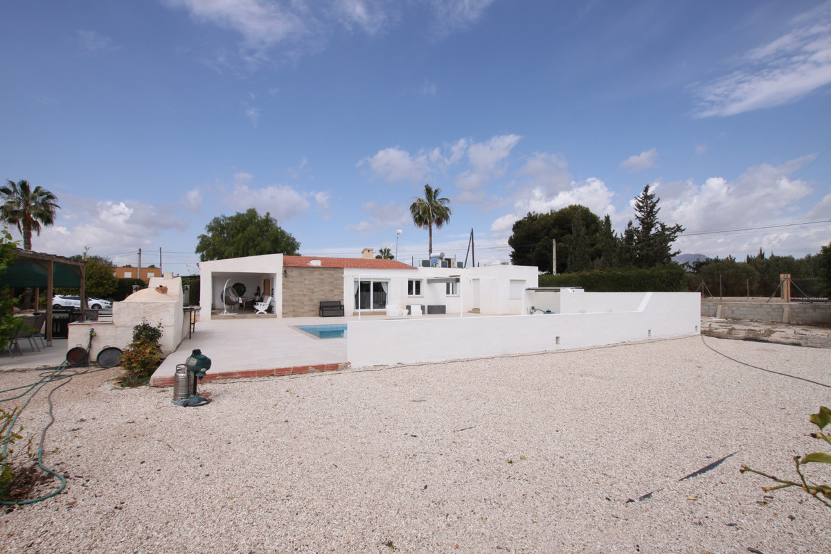 Se vende Finca - Cortijo de 5 dormitorios en Costa Blanca, Alicante, España