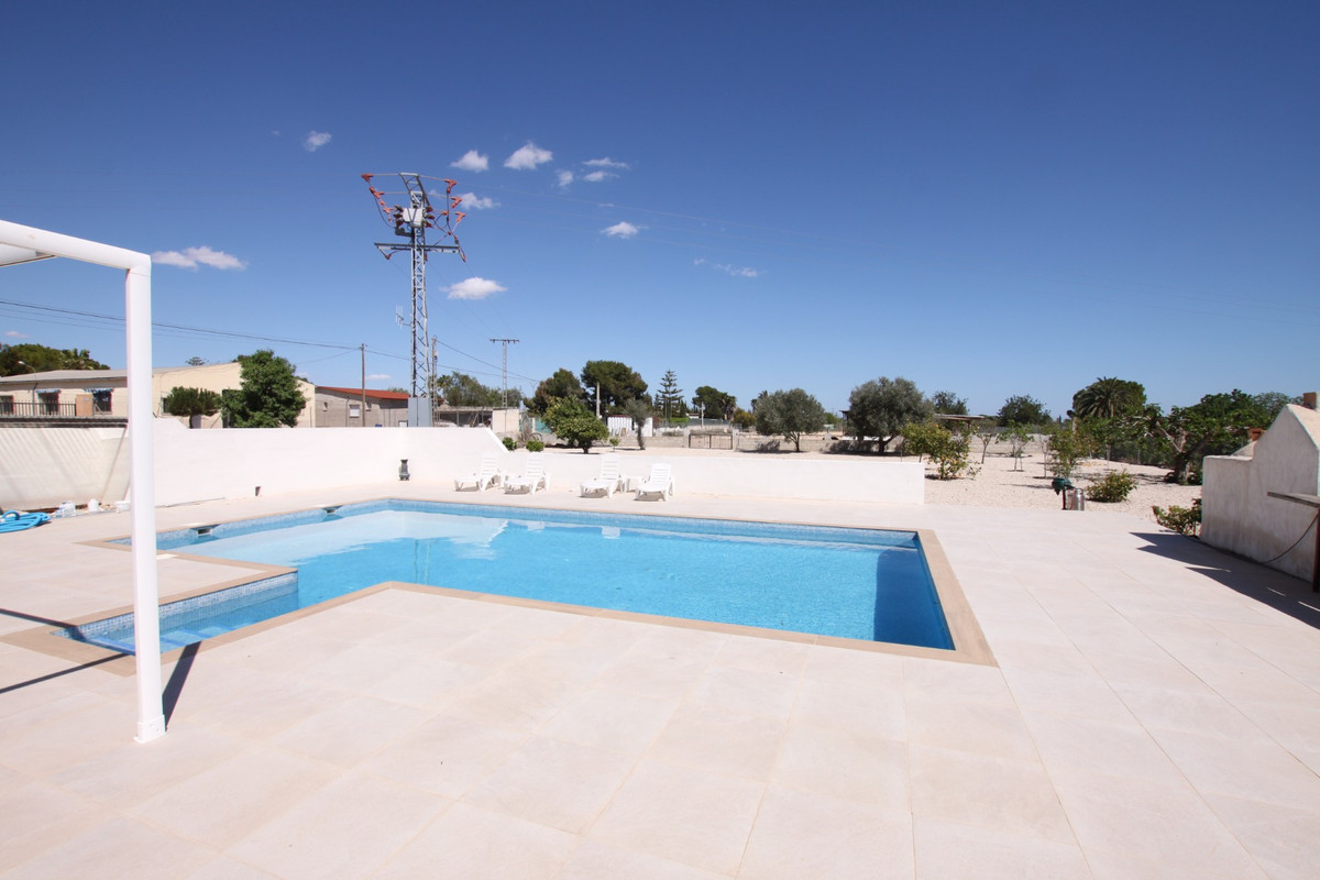 Se vende Finca - Cortijo de 5 dormitorios en Costa Blanca, Alicante, España
