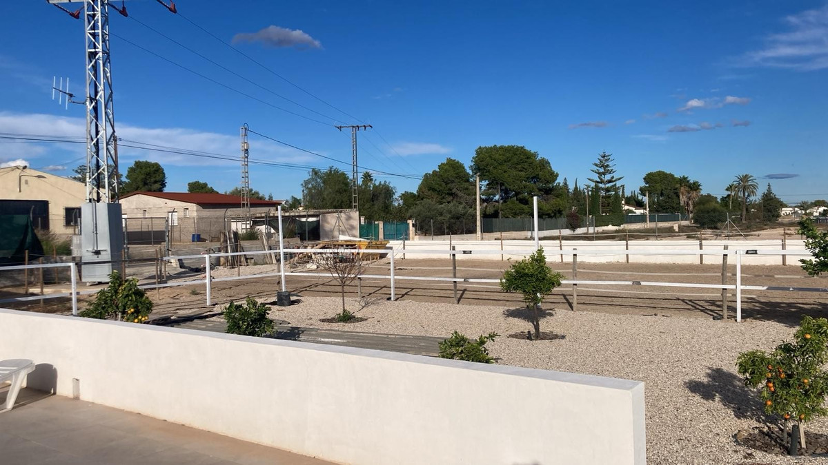 Se vende Finca - Cortijo de 5 dormitorios en Costa Blanca, Alicante, España