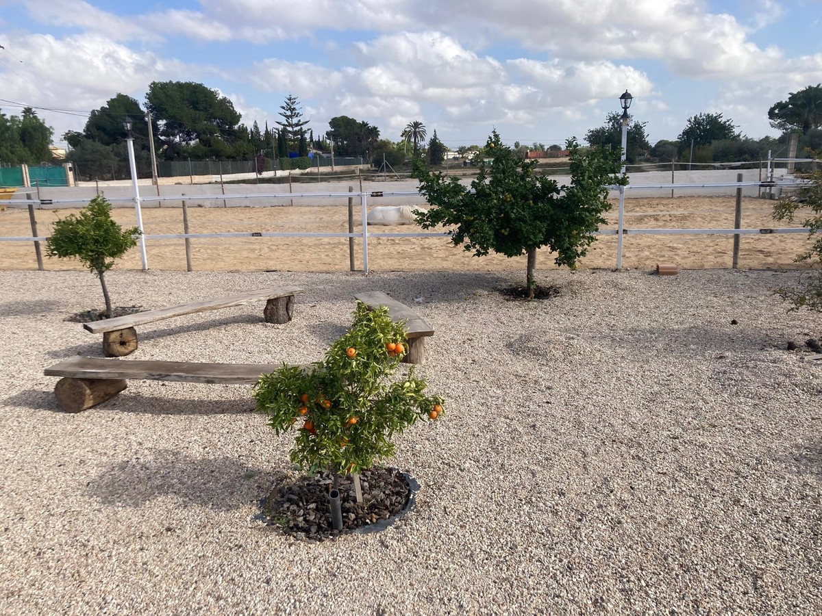 Se vende Finca - Cortijo de 5 dormitorios en Costa Blanca, Alicante, España