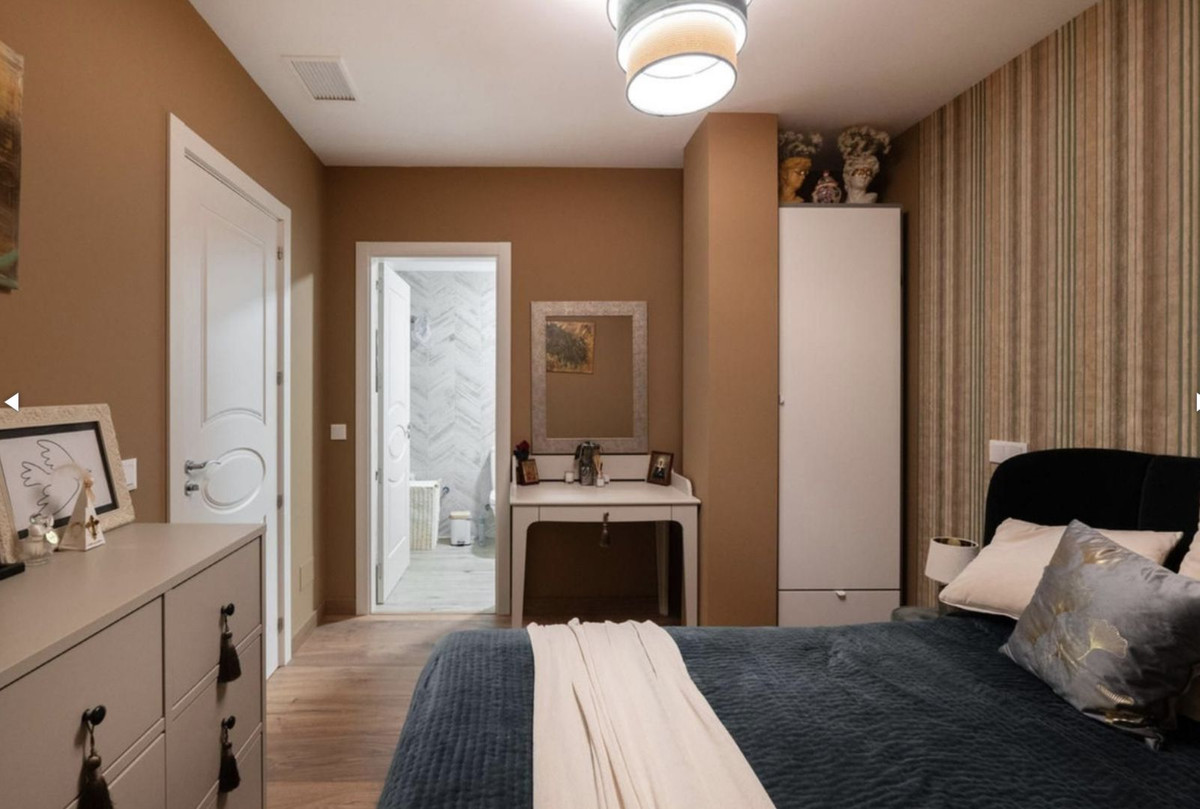 Se vende Apartamento Planta Baja de 5 dormitorios en Costa Del Sol, Málaga, España