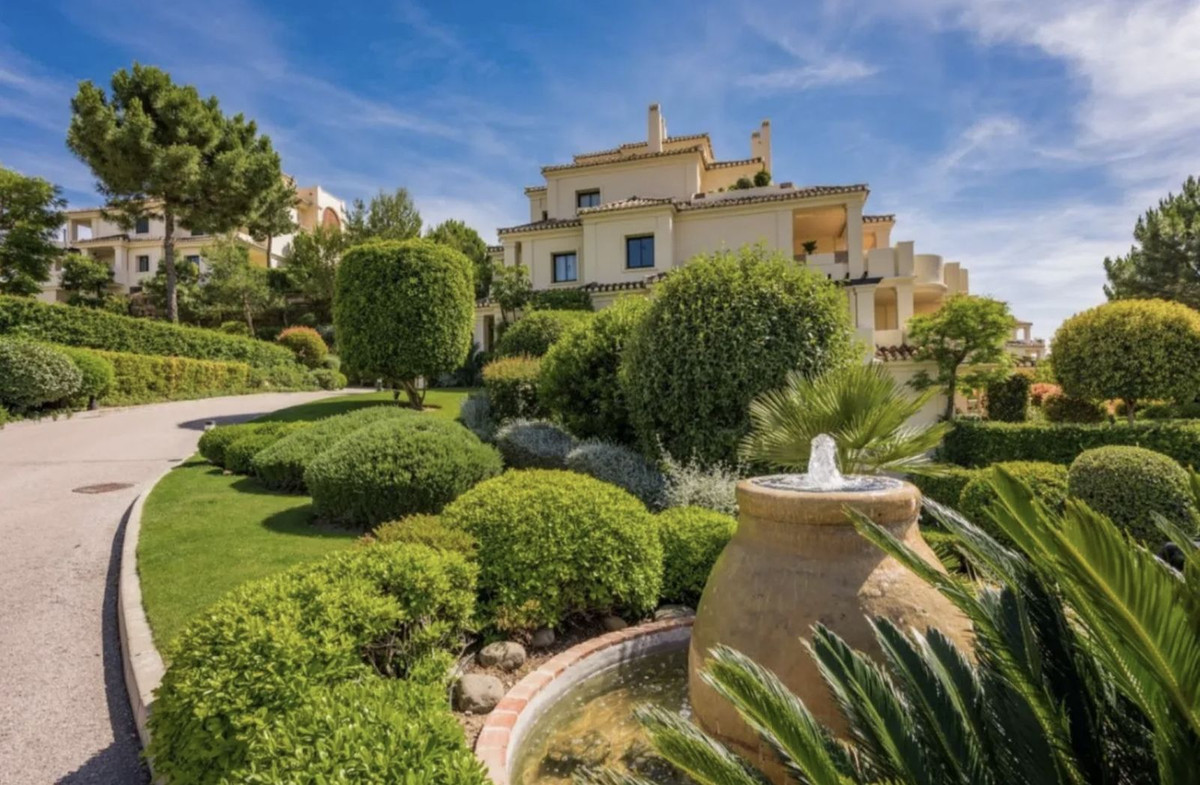 Se vende Apartamento Planta Baja de 5 dormitorios en Costa Del Sol, Málaga, España