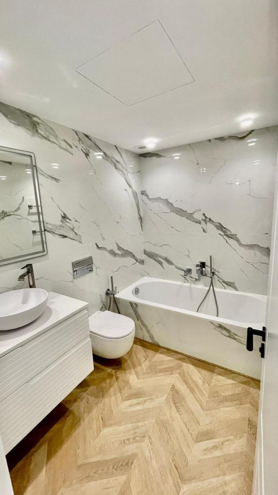 Se vende Apartamento Planta Baja de 3 dormitorios en Costa Del Sol, Málaga, España