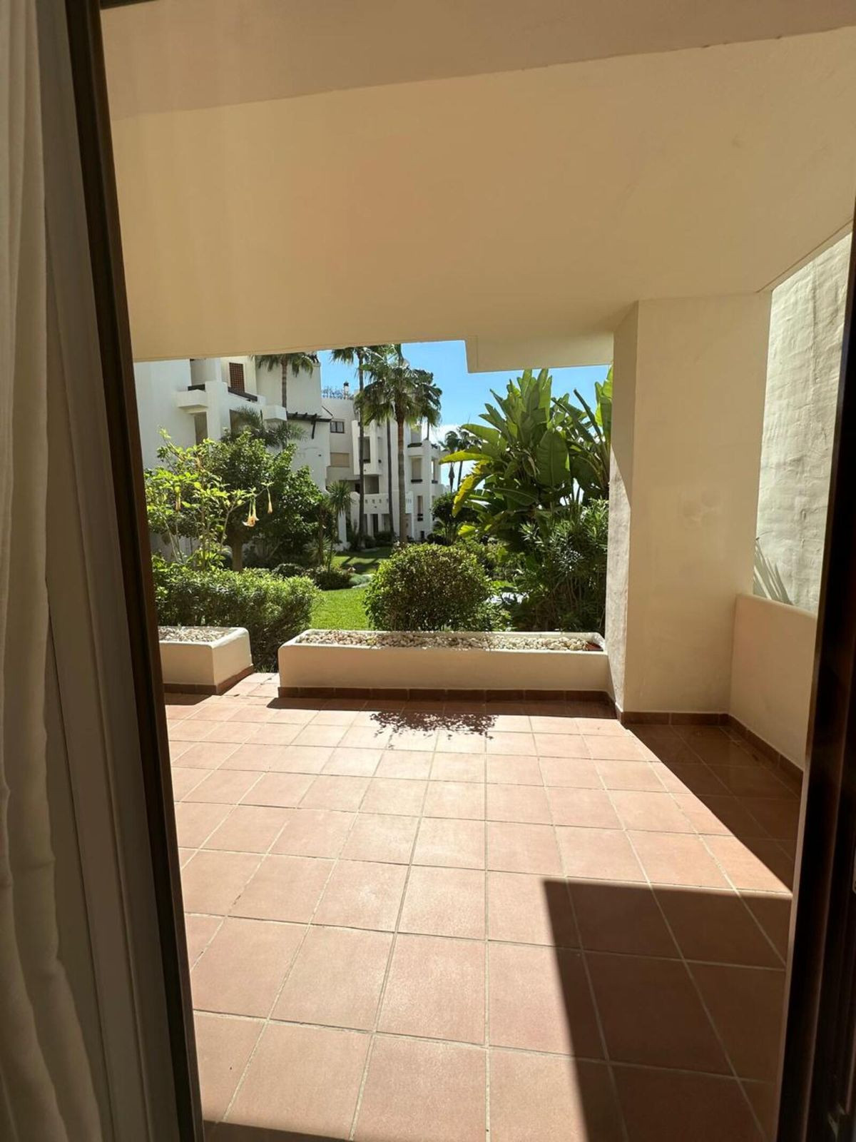 Se vende Apartamento Planta Baja de 3 dormitorios en Costa Del Sol, Málaga, España