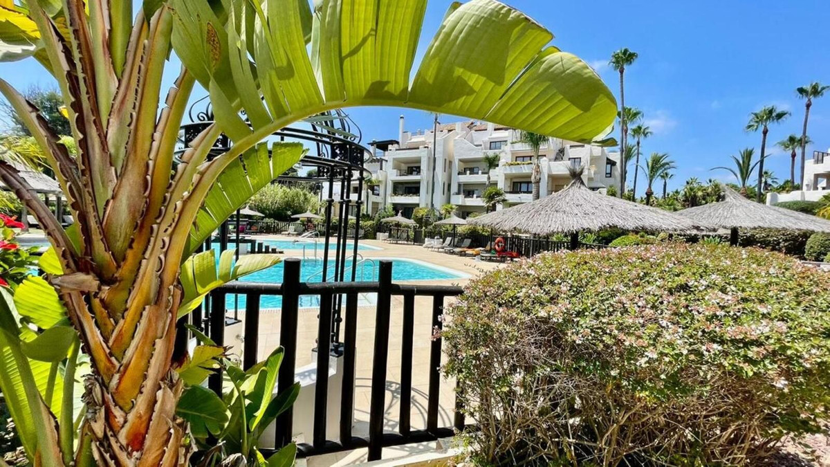 Se vende Apartamento Planta Baja de 3 dormitorios en Costa Del Sol, Málaga, España