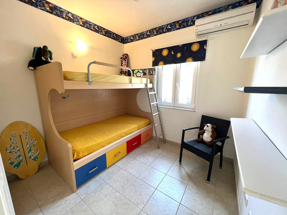 Se vende Pareada de 3 dormitorios en Costa Del Sol, Málaga, España
