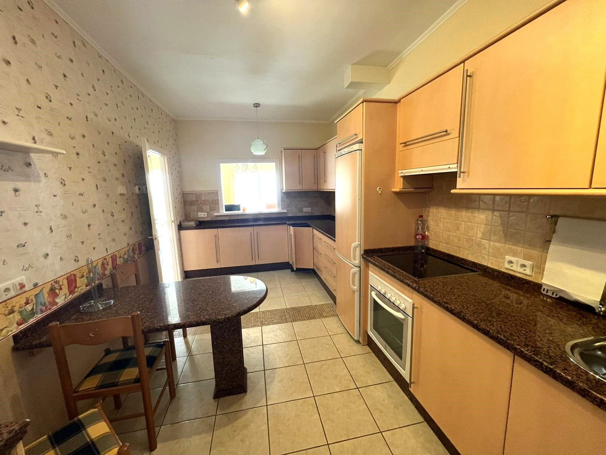 Se vende Pareada de 3 dormitorios en Costa Del Sol, Málaga, España