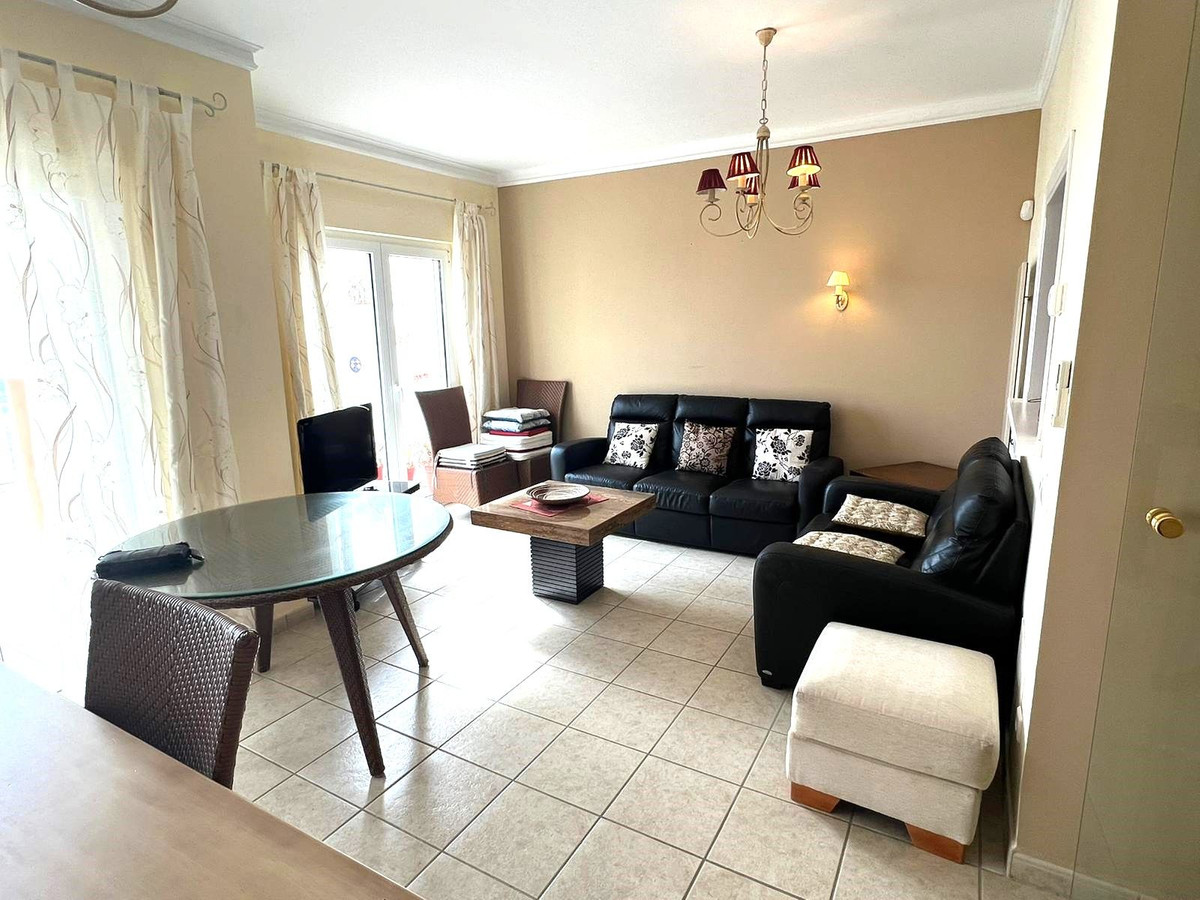 Se vende Pareada de 3 dormitorios en Costa Del Sol, Málaga, España
