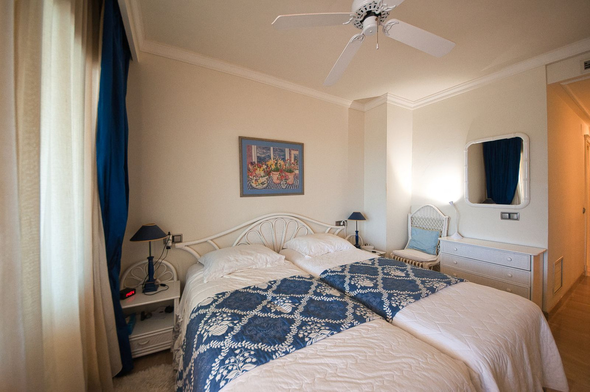 2 Bed Apartment for sale in Sierra Blanca Costa Del Sol, Málaga, Spain