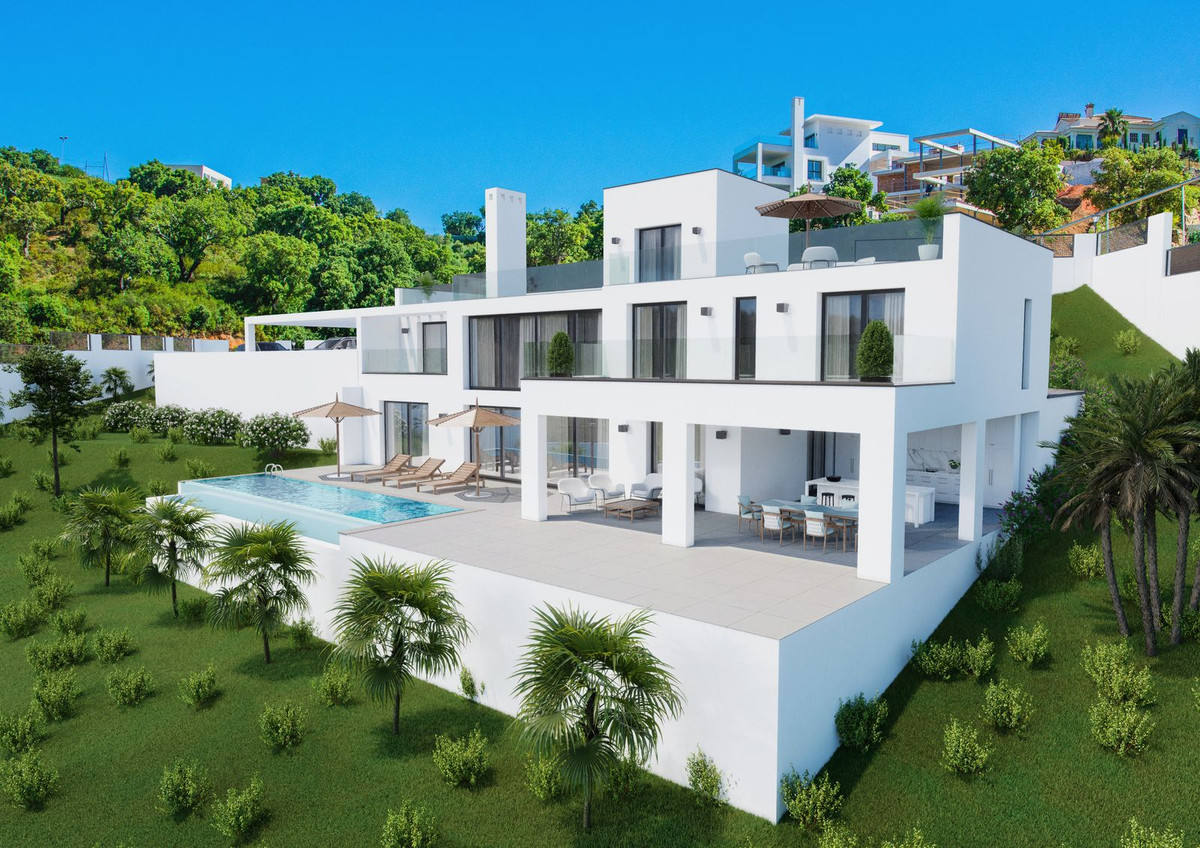 4 Bed Townhouse for sale in La Mairena Costa Del Sol, Málaga, Spain