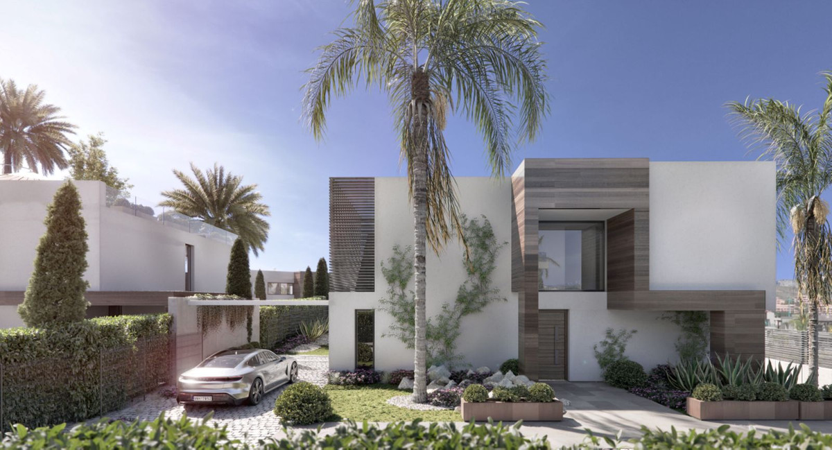 4 Bed Townhouse for sale in Cancelada Costa Del Sol, Málaga, Spain
