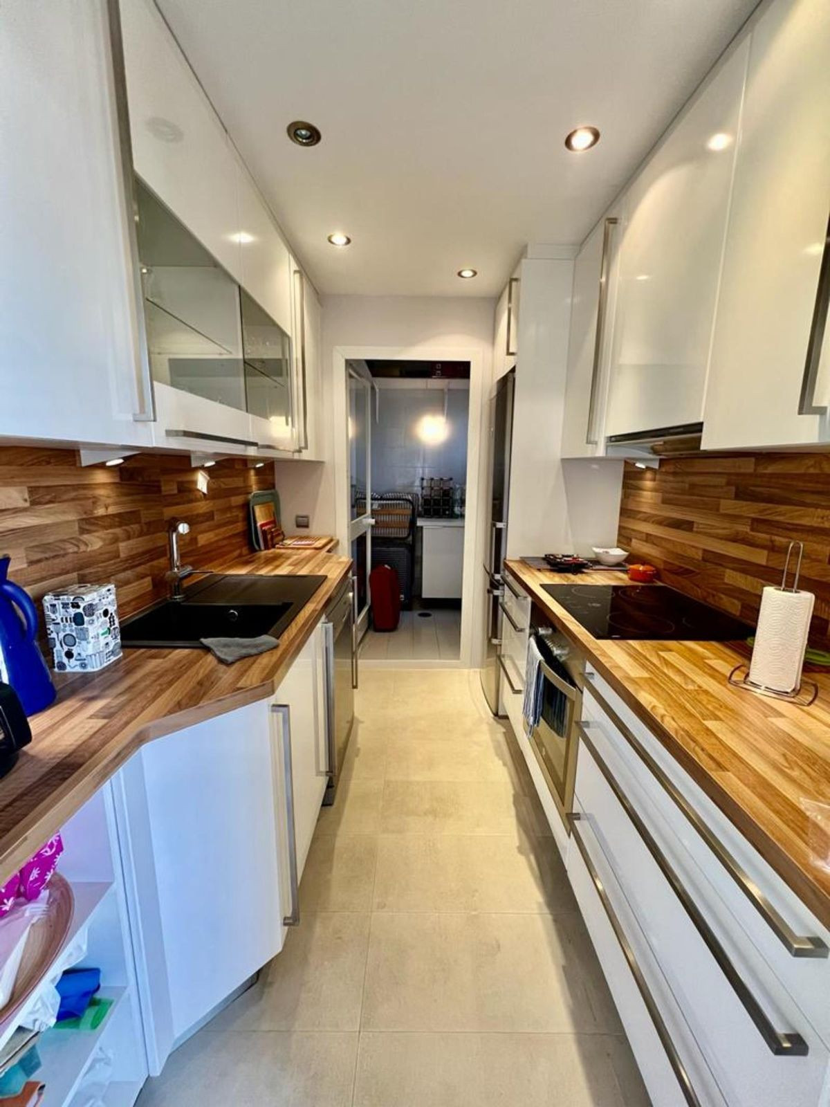 Se vende Apartamento Planta Media de 2 dormitorios en Costa Del Sol, Málaga, España