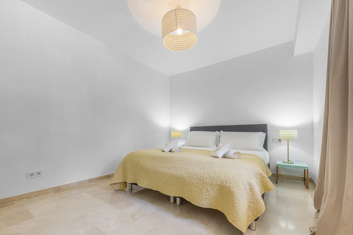 1 Bed Apartment for sale in The Golden Mile Costa Del Sol, Málaga, Spain