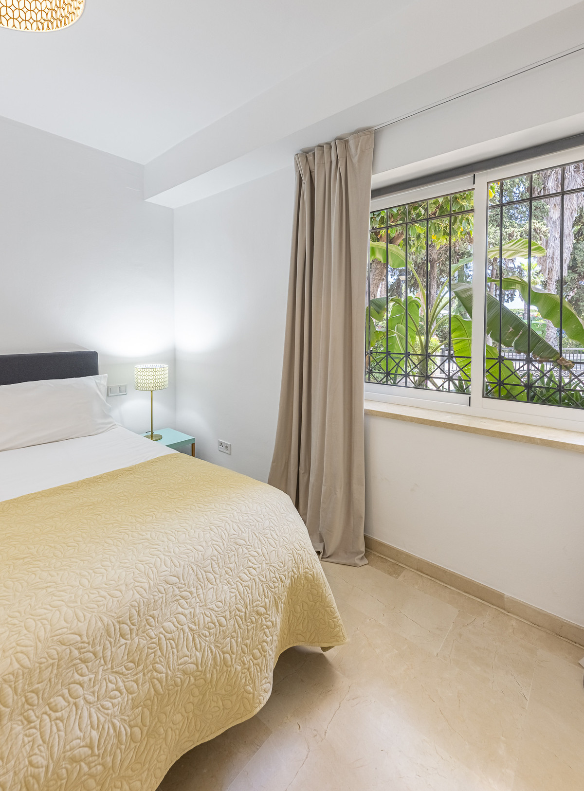 1 Bed Apartment for sale in The Golden Mile Costa Del Sol, Málaga, Spain