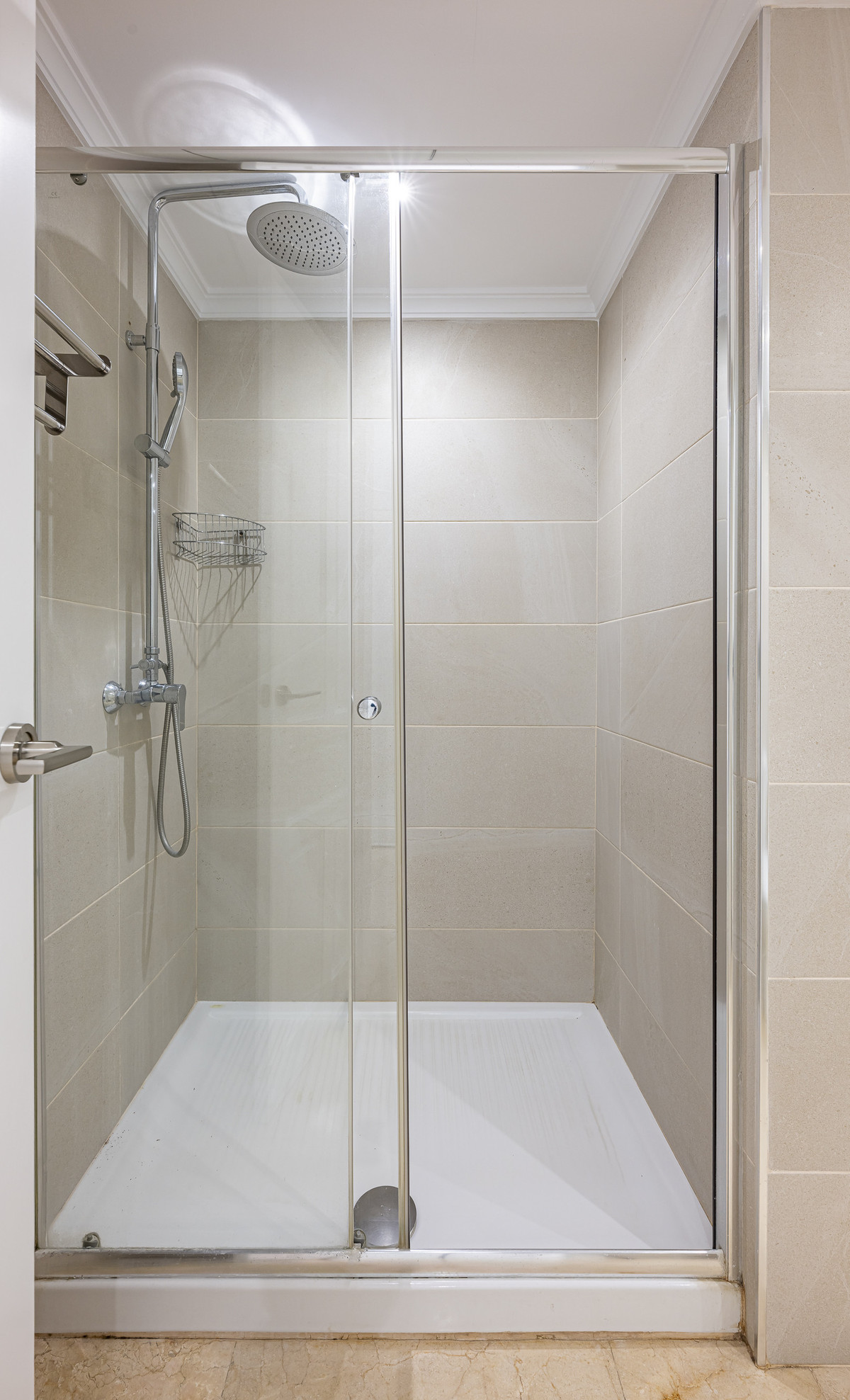 1 Bed Apartment for sale in The Golden Mile Costa Del Sol, Málaga, Spain