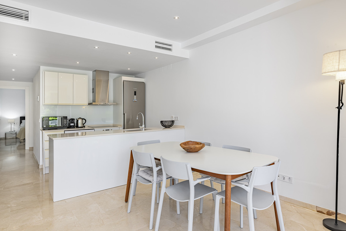 1 Bed Apartment for sale in The Golden Mile Costa Del Sol, Málaga, Spain