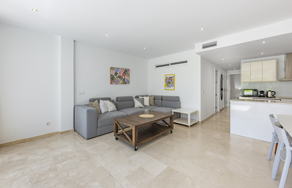 1 Bed Apartment for sale in The Golden Mile Costa Del Sol, Málaga, Spain