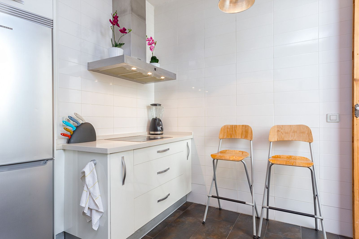Se vende Apartamento Planta Media de 2 dormitorios en Costa Del Sol, Málaga, España