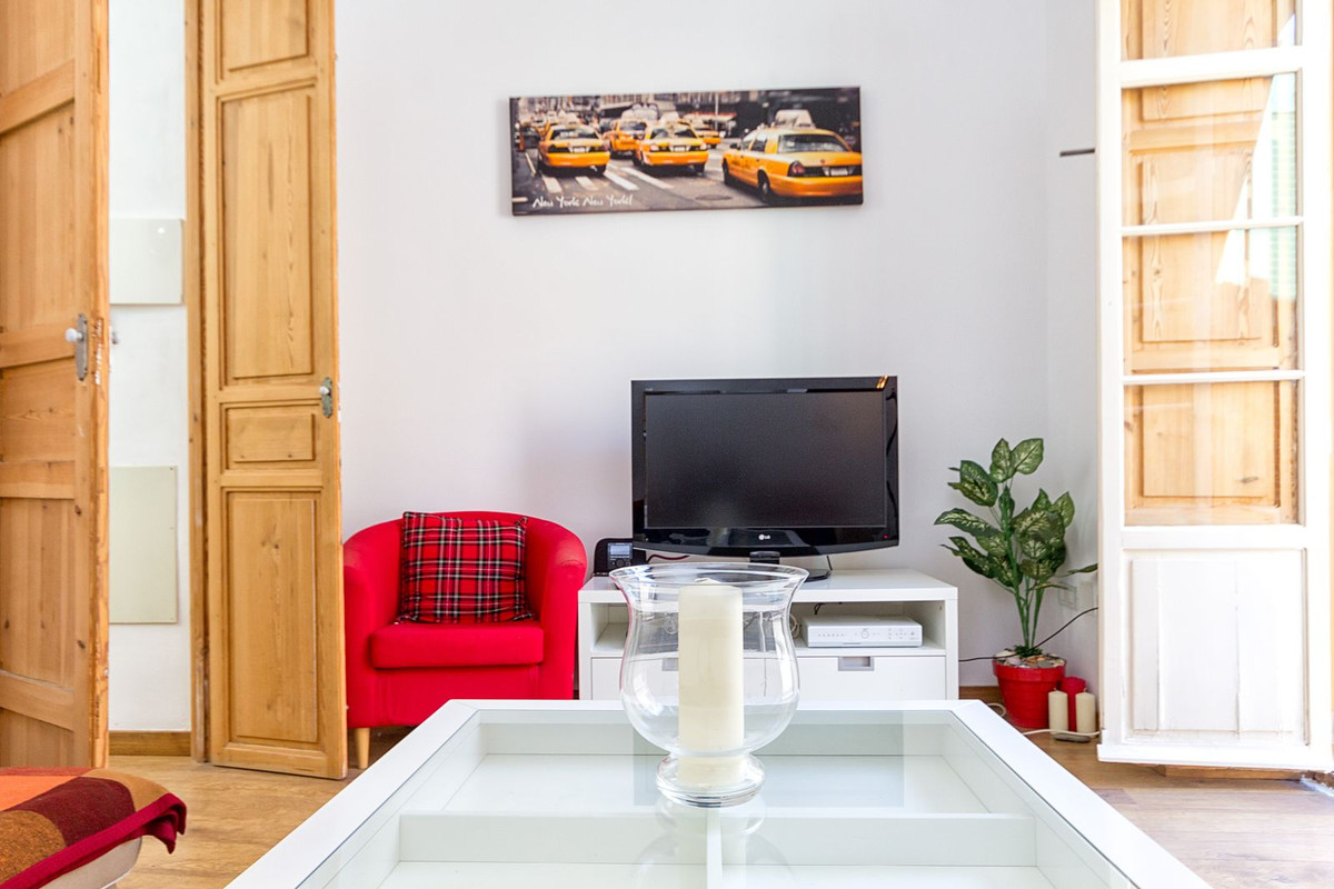 Se vende Apartamento Planta Media de 2 dormitorios en Costa Del Sol, Málaga, España