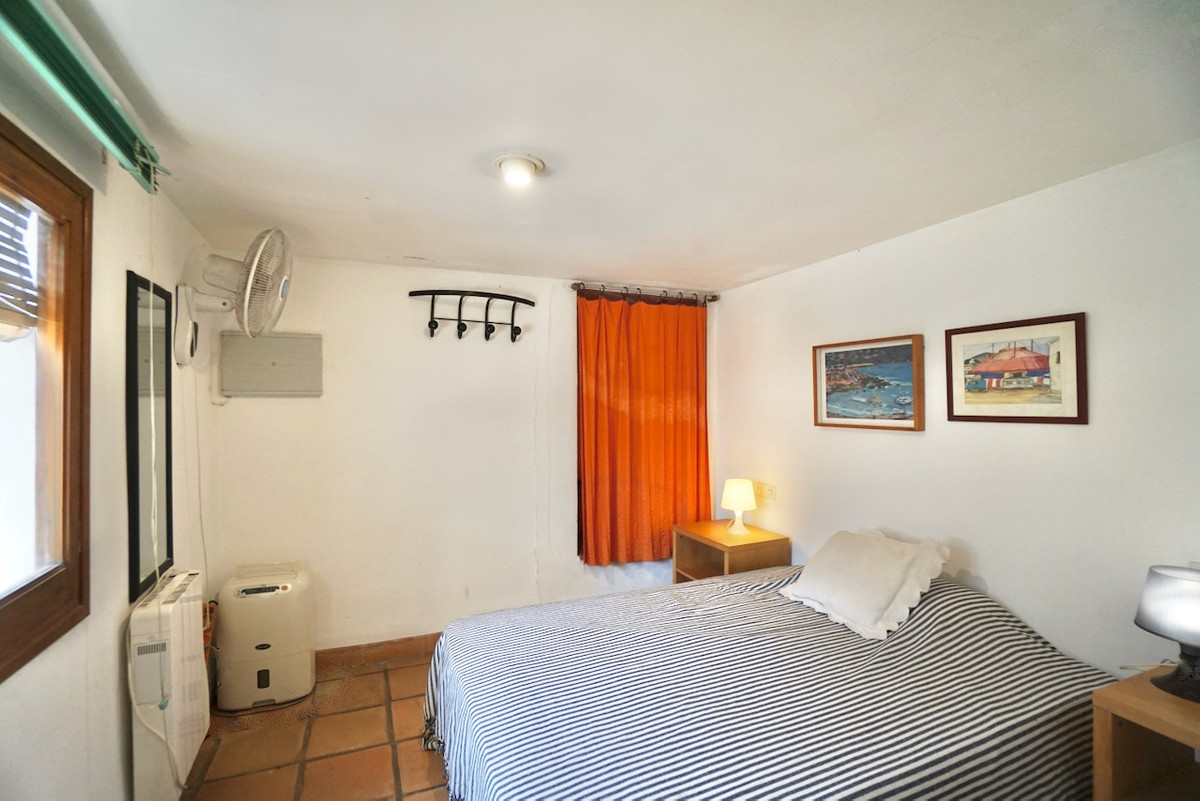 4 Bed Apartment for sale in Moraira Costa Blanca, Alicante, Spain