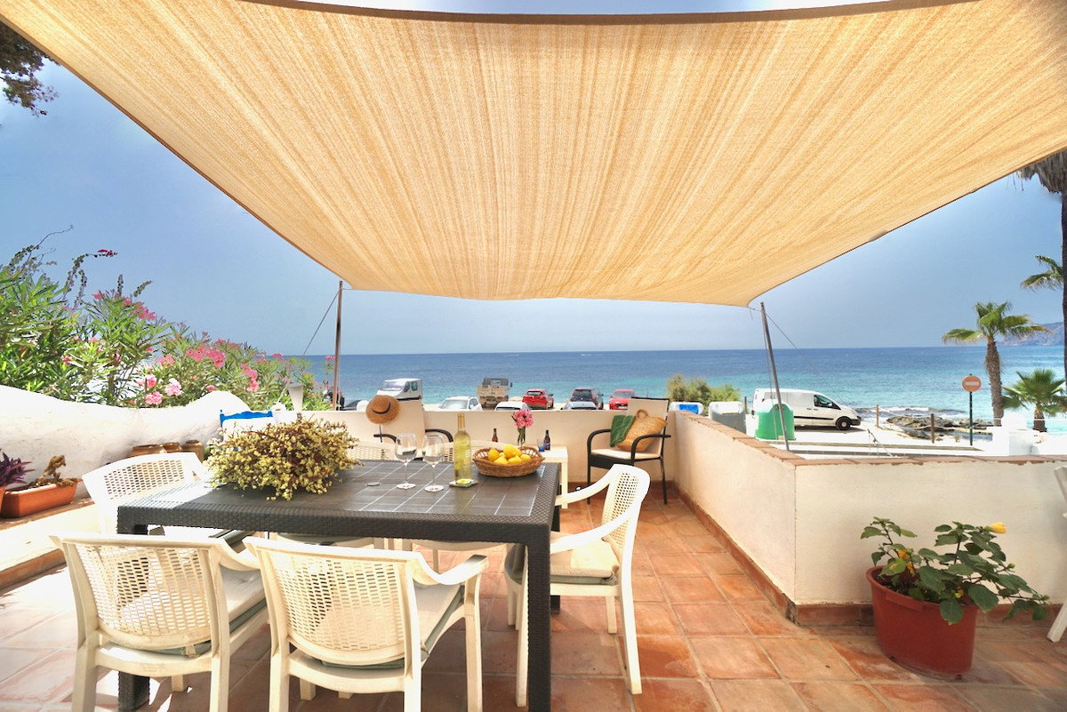 4 Bed Apartment for sale in Moraira Costa Blanca, Alicante, Spain