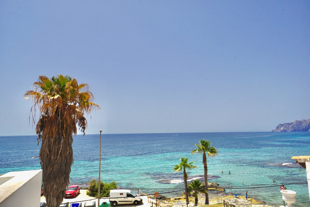 4 Bed Apartment for sale in Moraira Costa Blanca, Alicante, Spain