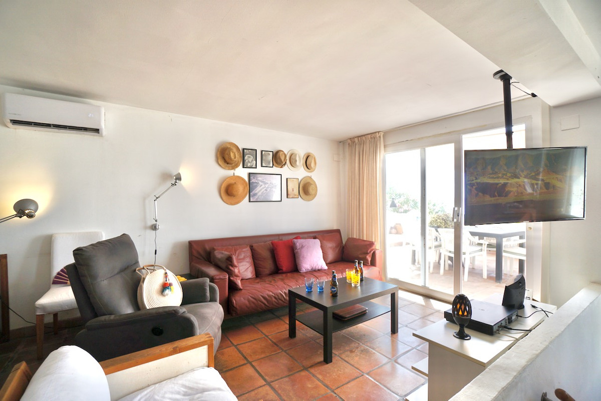 4 Bed Apartment for sale in Moraira Costa Blanca, Alicante, Spain