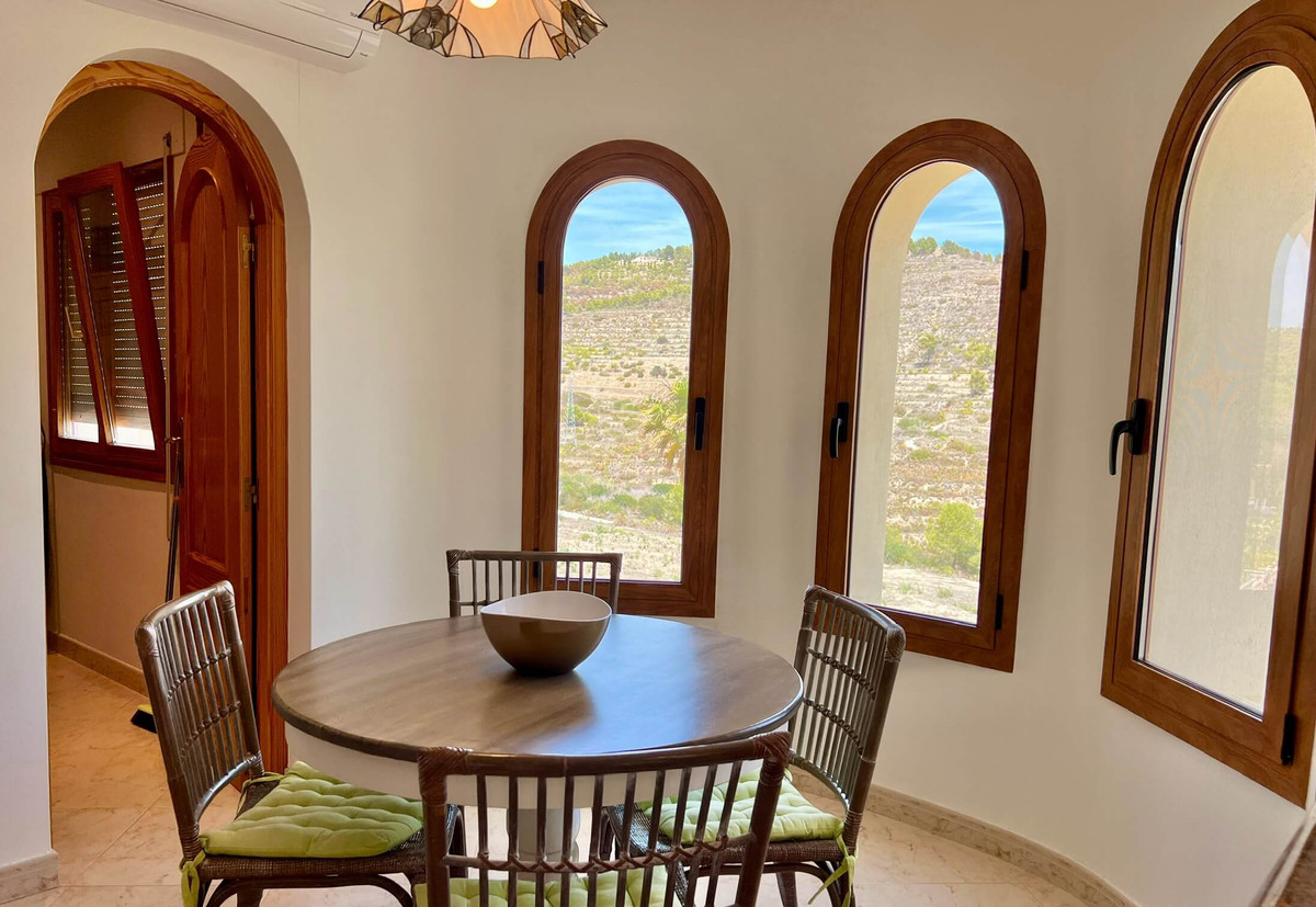 4 Bed Townhouse for sale in Calpe Costa Blanca, Alicante, Spain