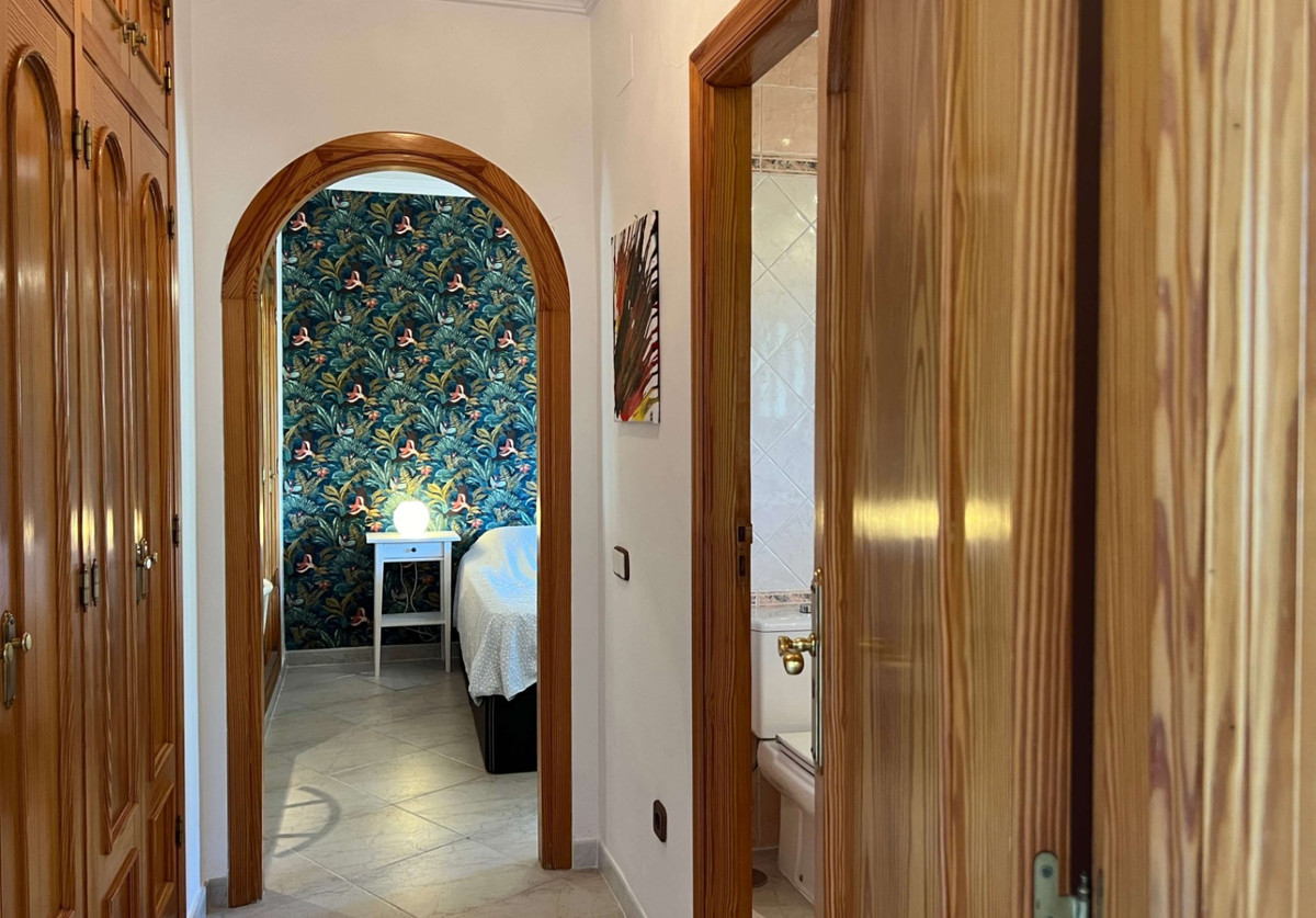 4 Bed Townhouse for sale in Calpe Costa Blanca, Alicante, Spain